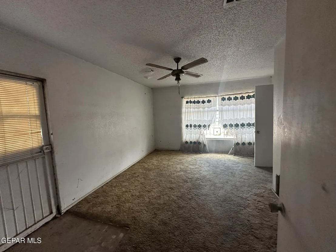 Photo of 310 Place Road
