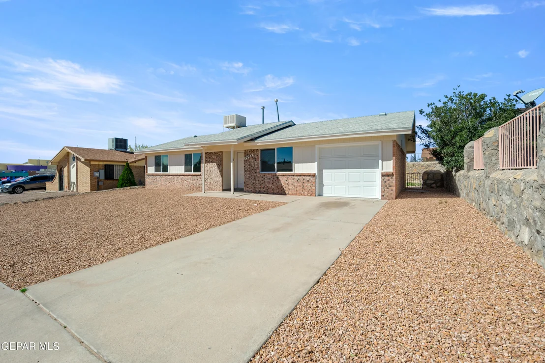 Photo of 1603 JAMES CHISUM Drive