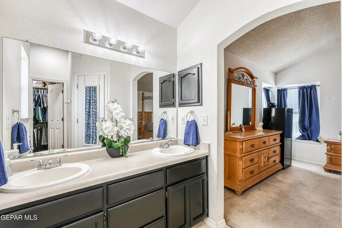 Photo of 10928 REEF SANDS Drive