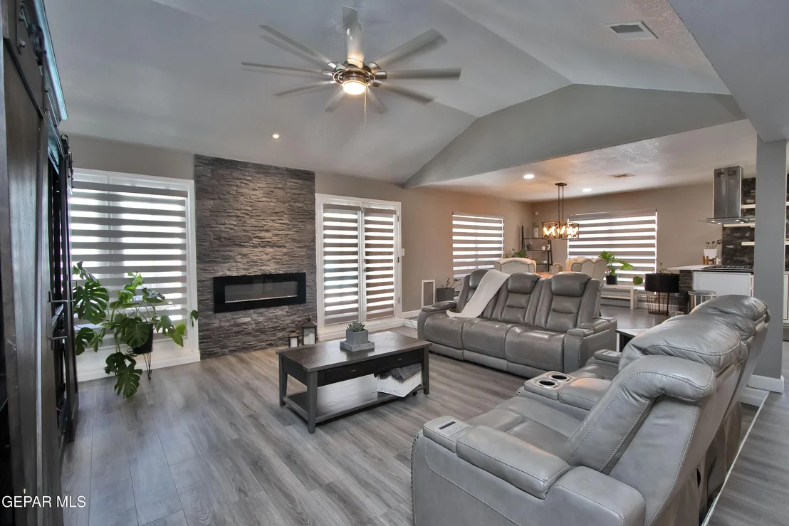 Photo of 6777 Villa Hermosa Drive