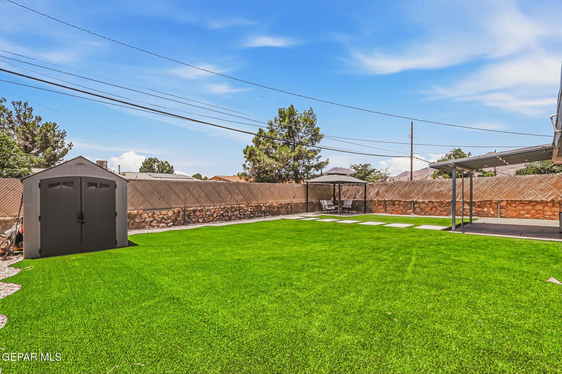 Photo of 5720 SUN VALLEY Drive