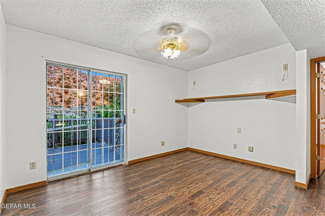 Photo of 912 TOTONACA Lane
