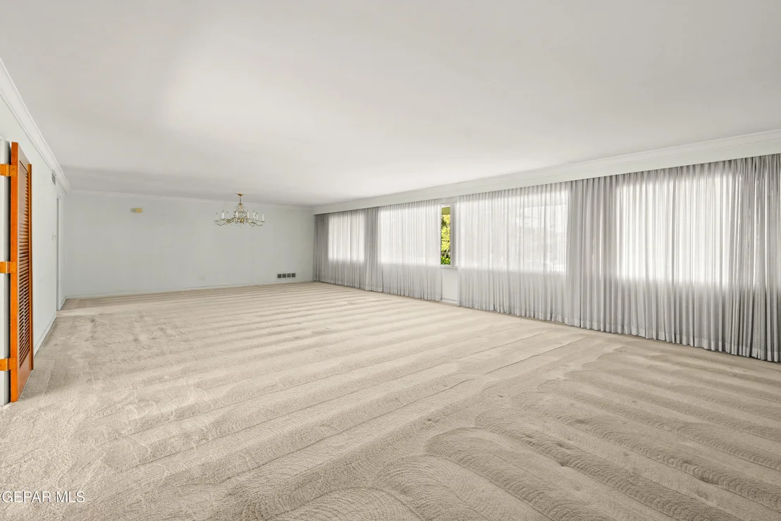 Photo of 3924 FLAMINGO Drive