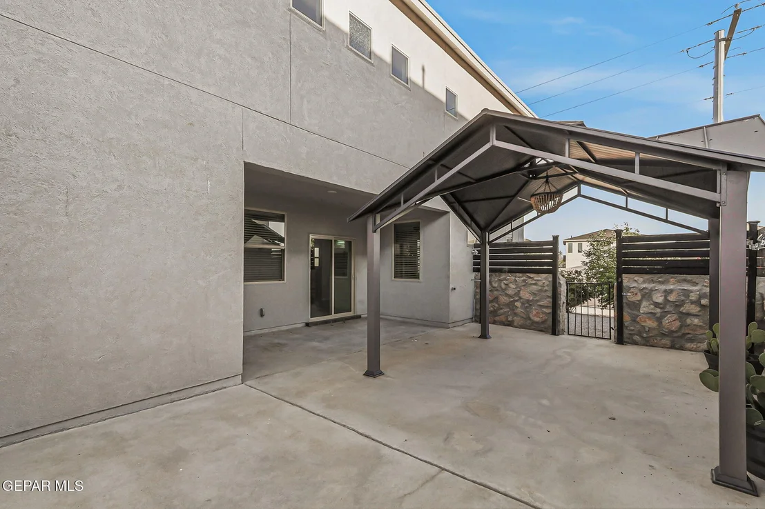 Photo of 14433 EASTBROOK Drive