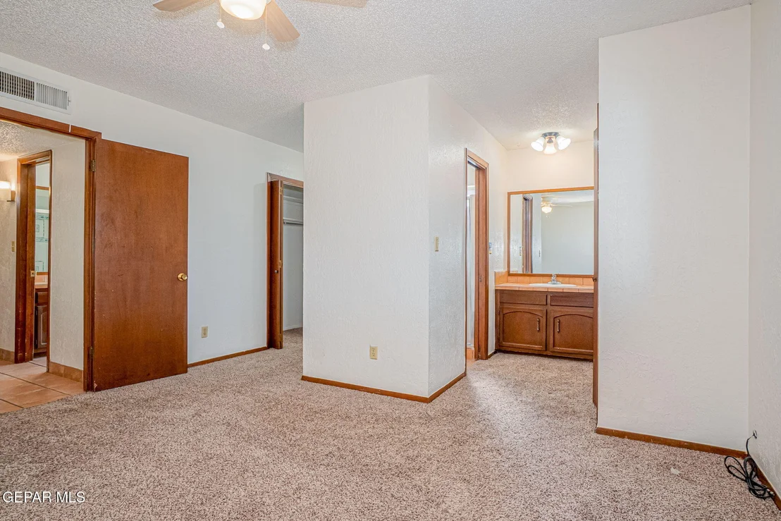 Photo of 4128 LA BRIGADA Lane