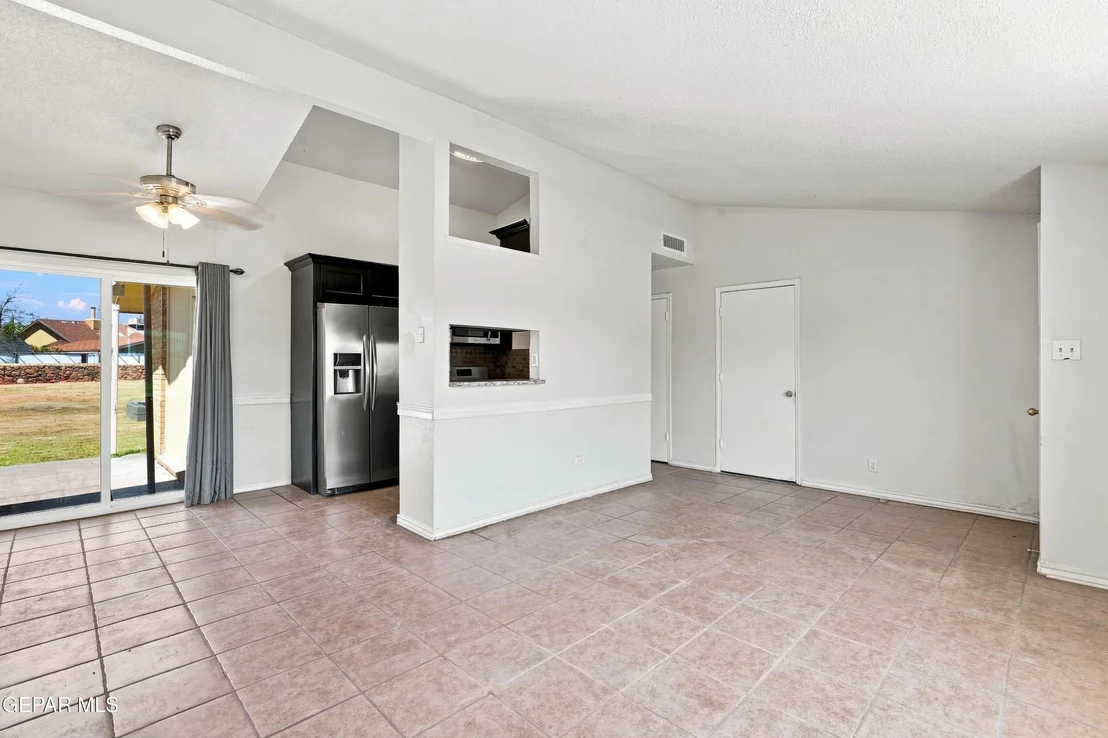 Photo of 6673 Tiger Eye Drive