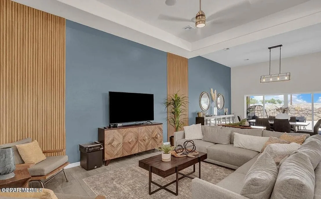 Photo of 6932 Levee Circle