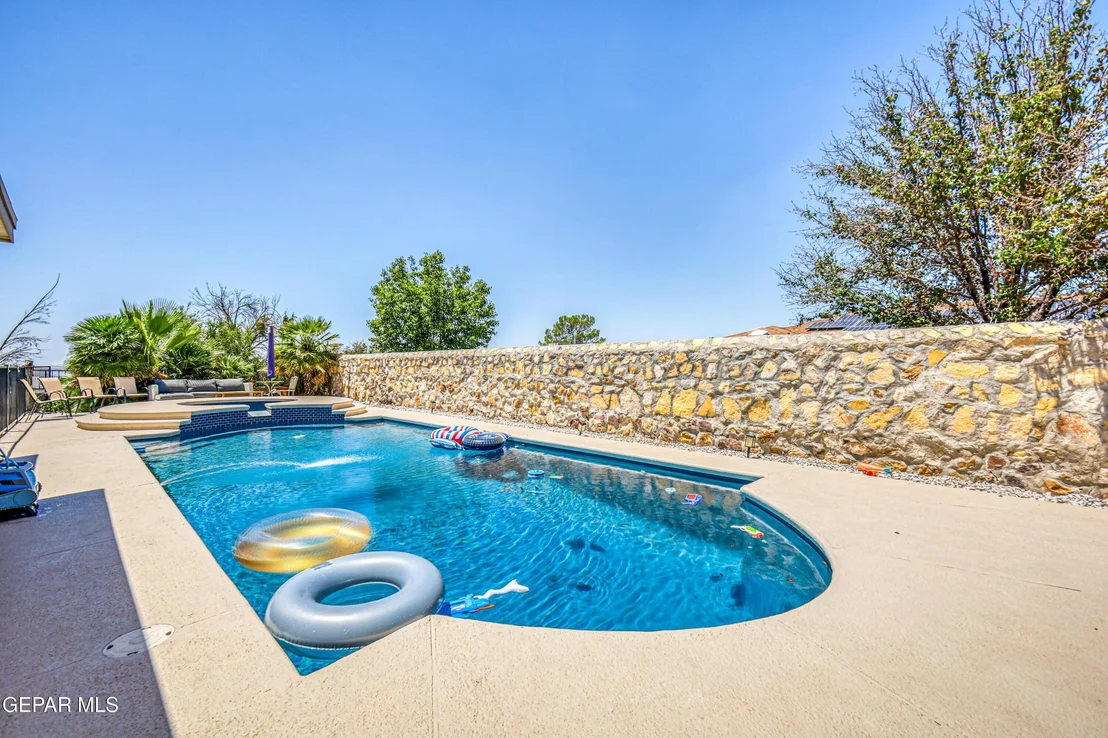 Photo of 6856 Granero Drive