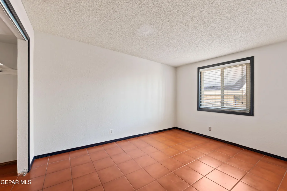 Photo of 903 AGUA CALIENTE Drive