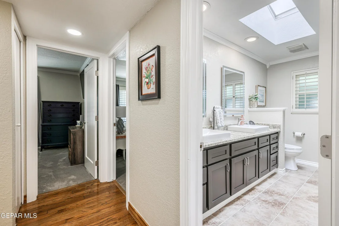 Photo of 10528 Ashridge Drive