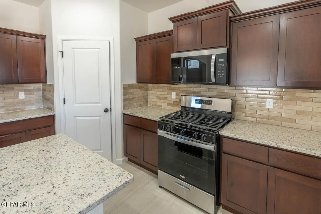 Photo of 7536 Enchanted Point Drive