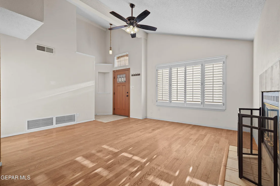 Photo of 5639 SCHWARZKOPF Drive