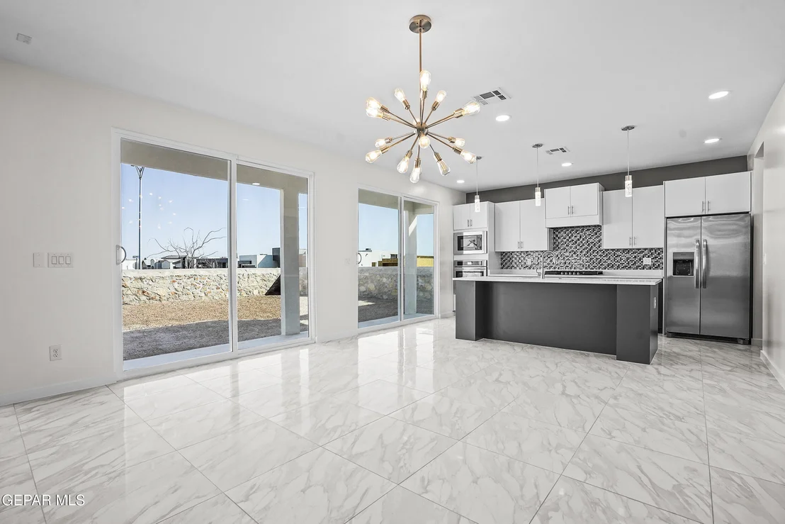 Photo of 12705 PERSISTENCE Avenue