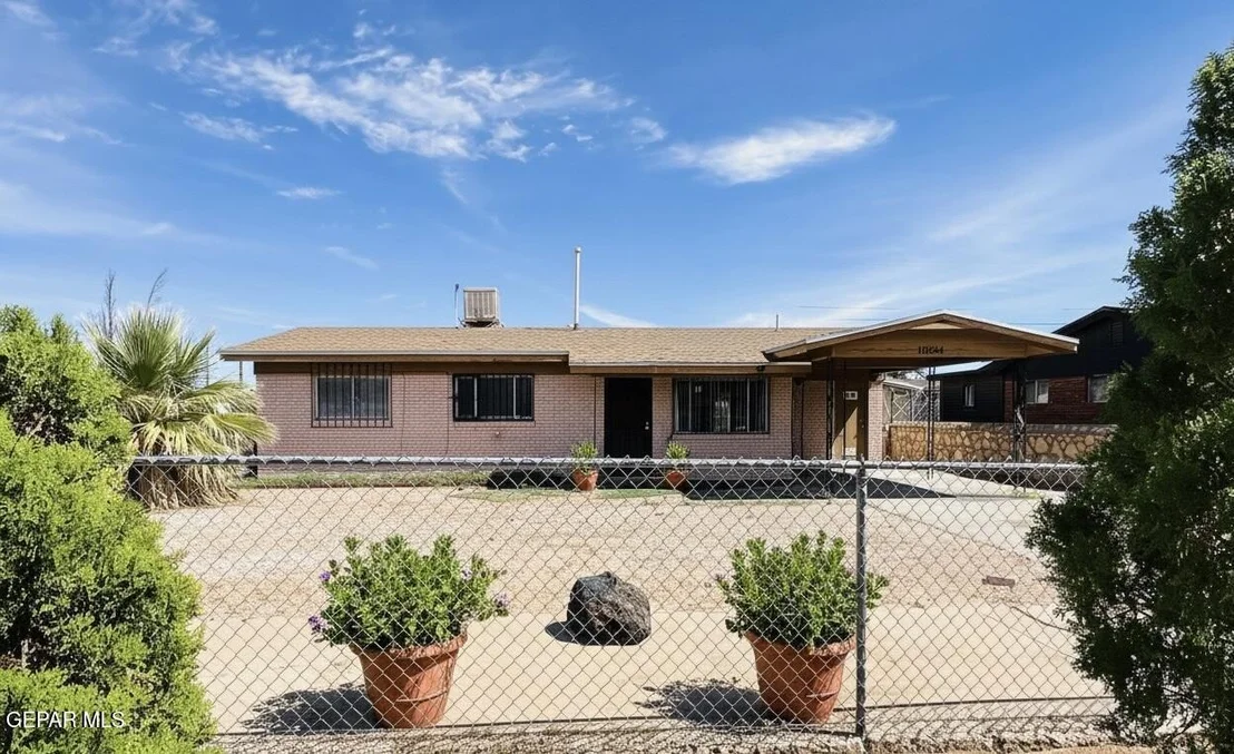 Photo of 10364 WINDSOR Drive
