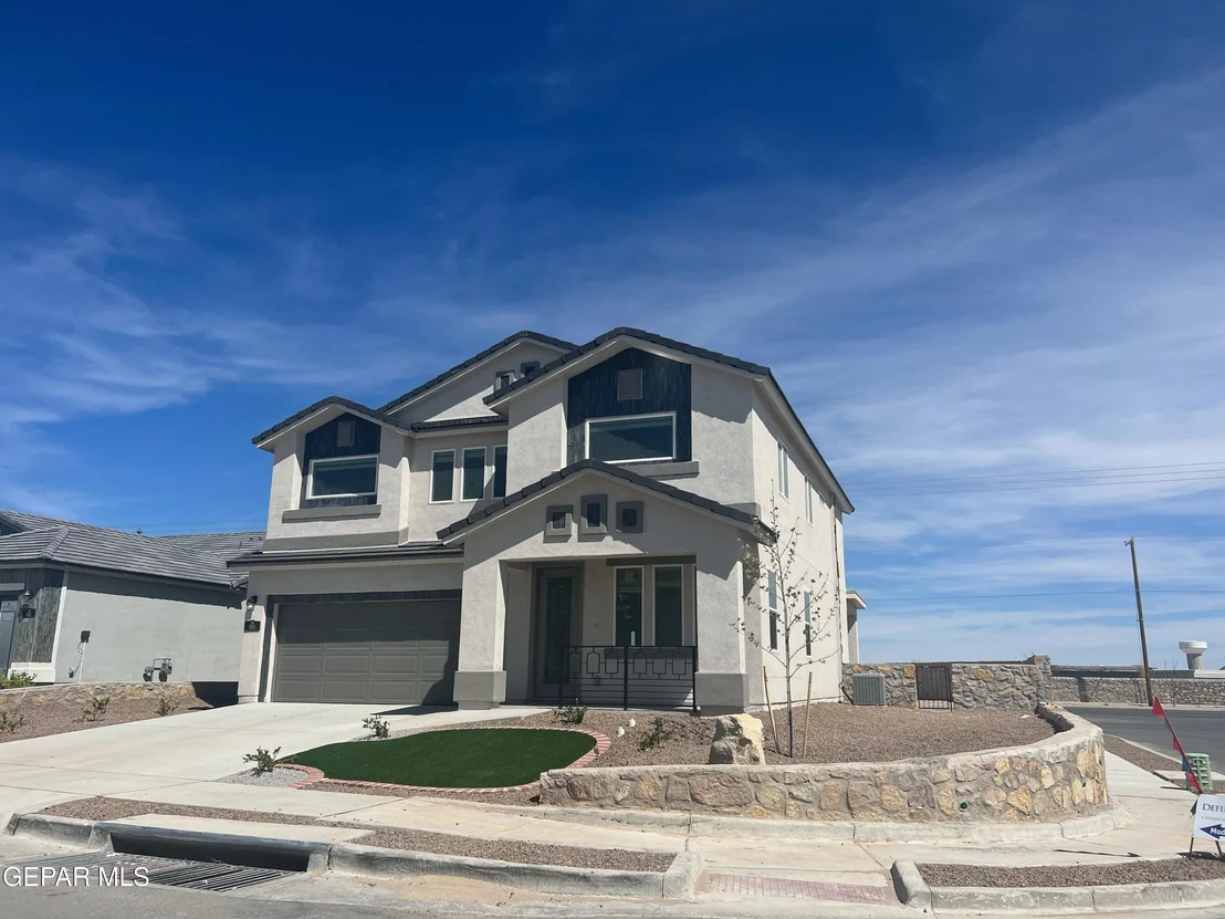 Photo of 900 Crystal Deer Drive