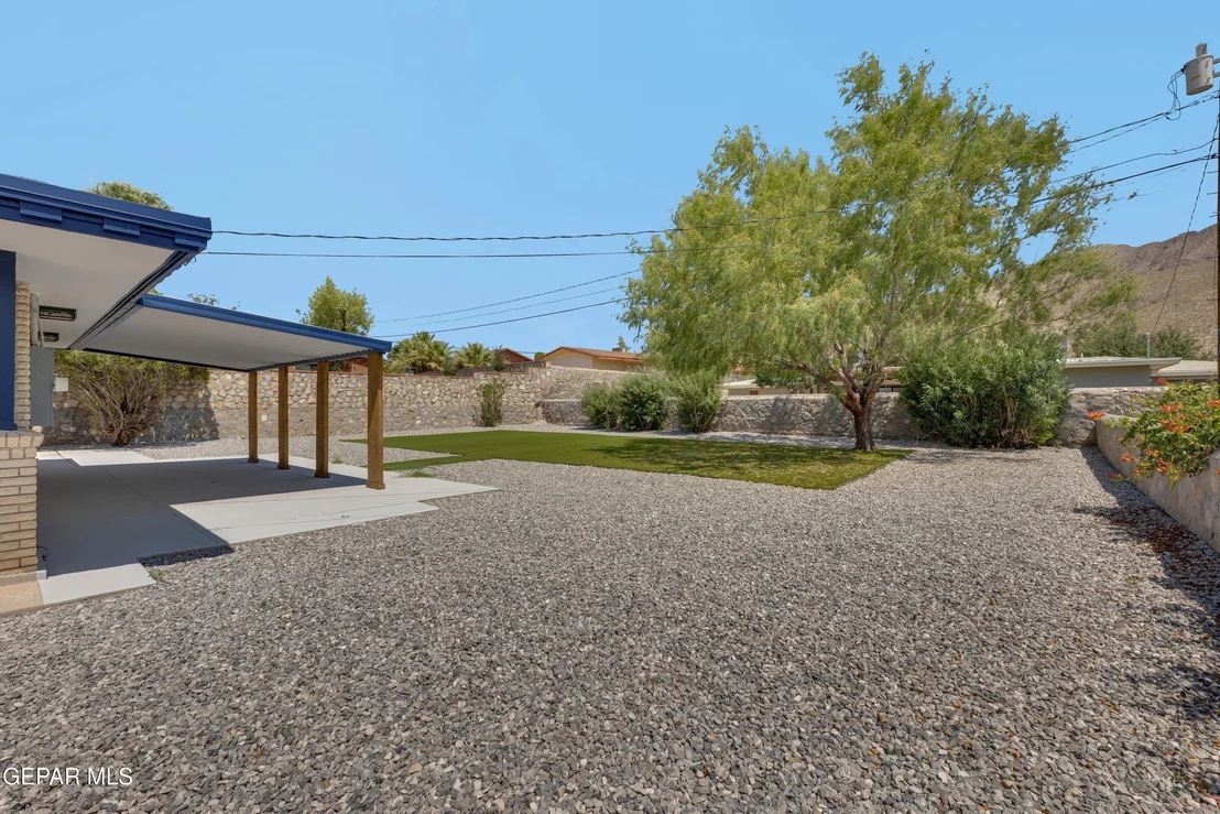 Photo of 4004 Flamingo Drive