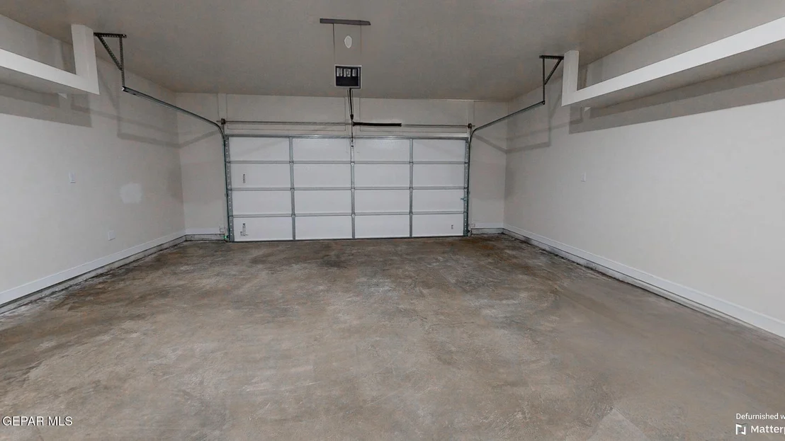 Photo of 325 Apodaca Road