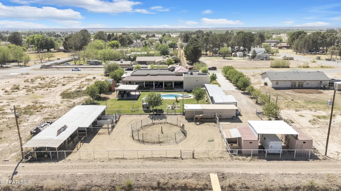 Photo of 7692 River View Drive