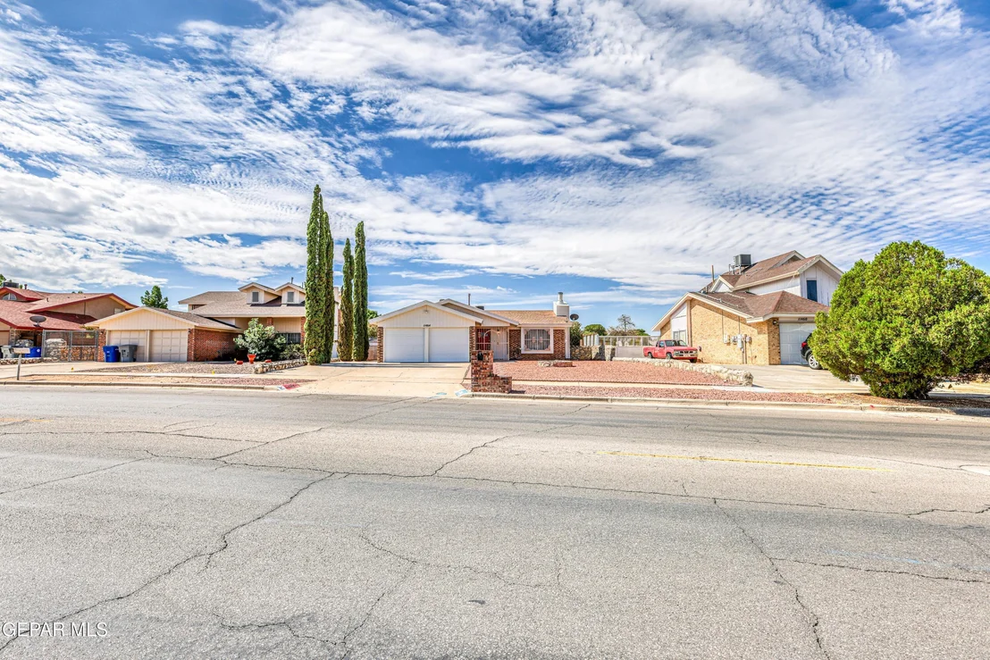 Photo of 11464 BOB MITCHELL Drive