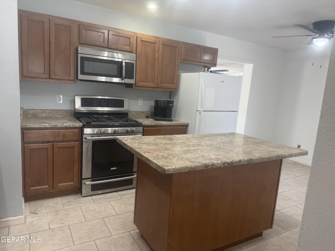 Photo of 5744 Longview Circle