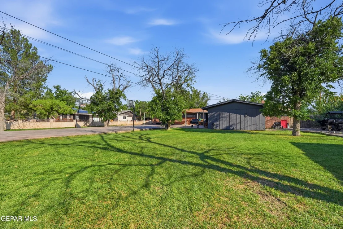 Photo of 216 SMITH Road