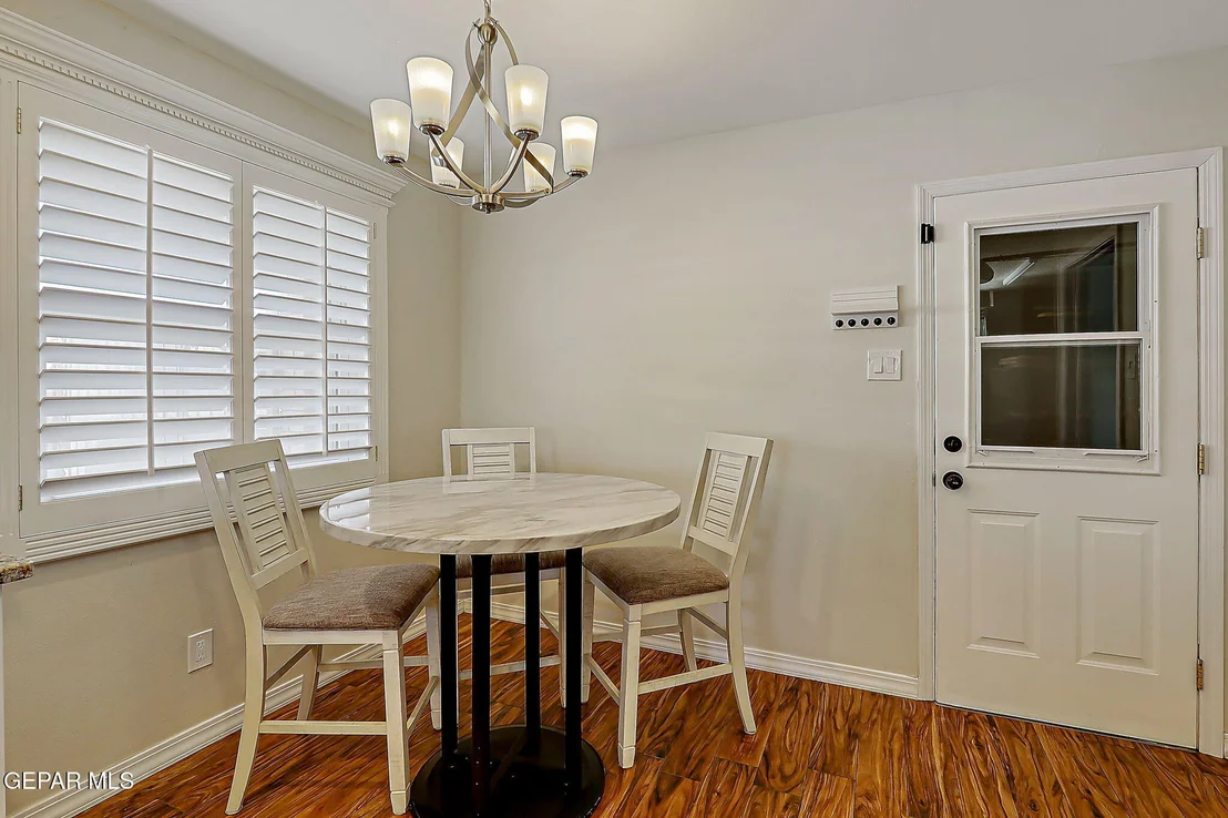 Photo of 9012 SHAVER Drive