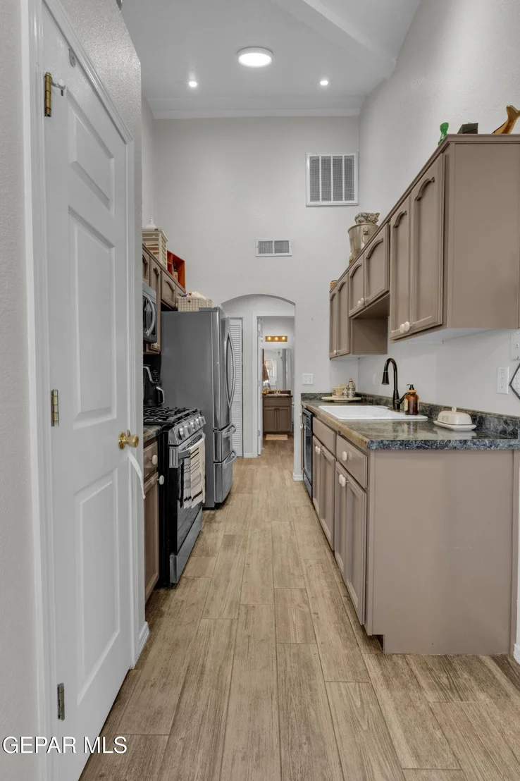 Photo of 14349 Spanish Point Drive