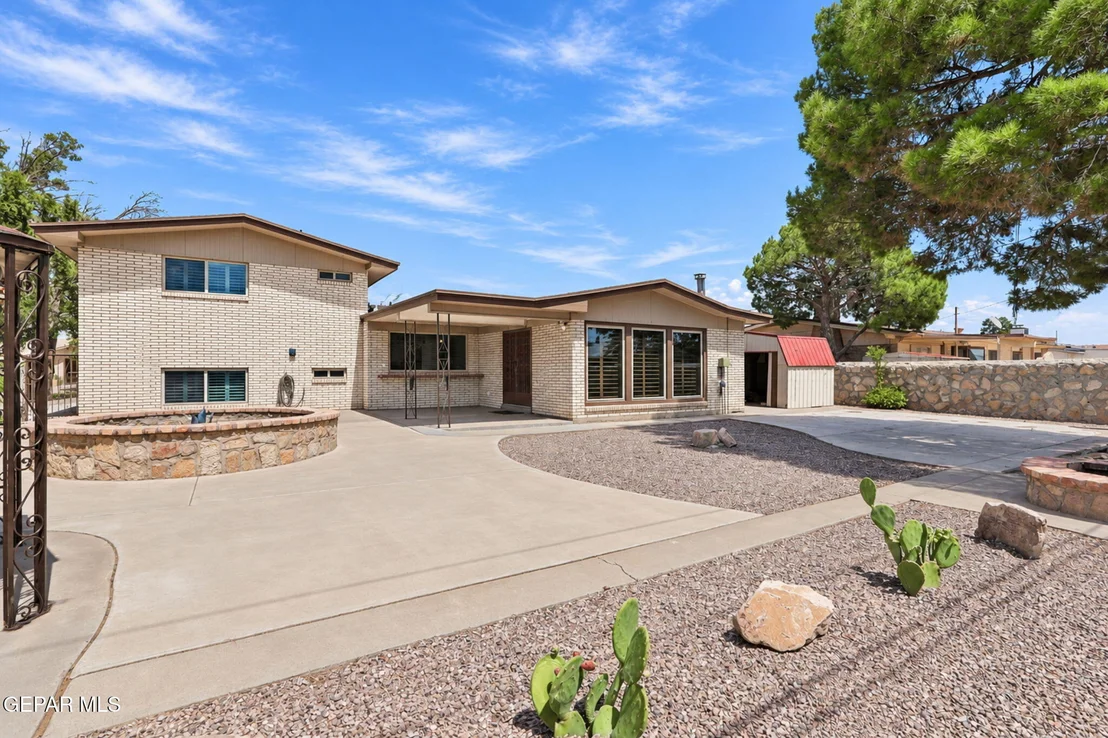 Photo of 8808 SHAVER Drive
