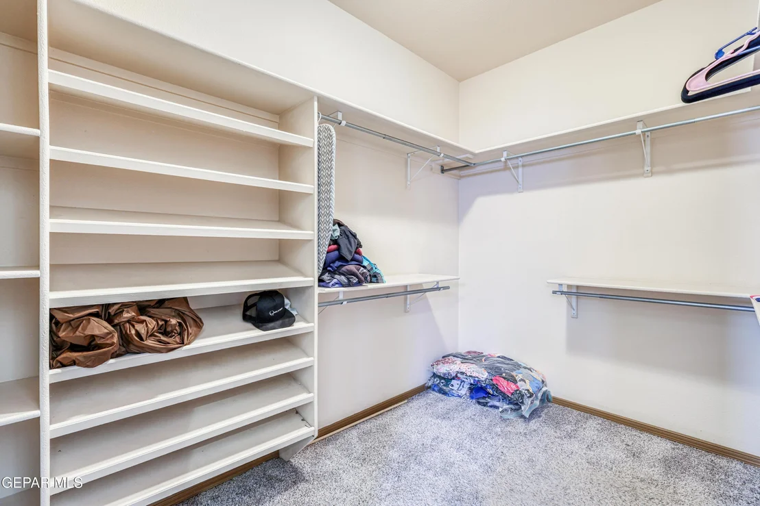 Photo of 12152 CHAPEL HILL Road