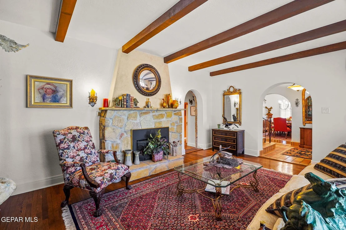 Photo of 3009 SILVER Avenue