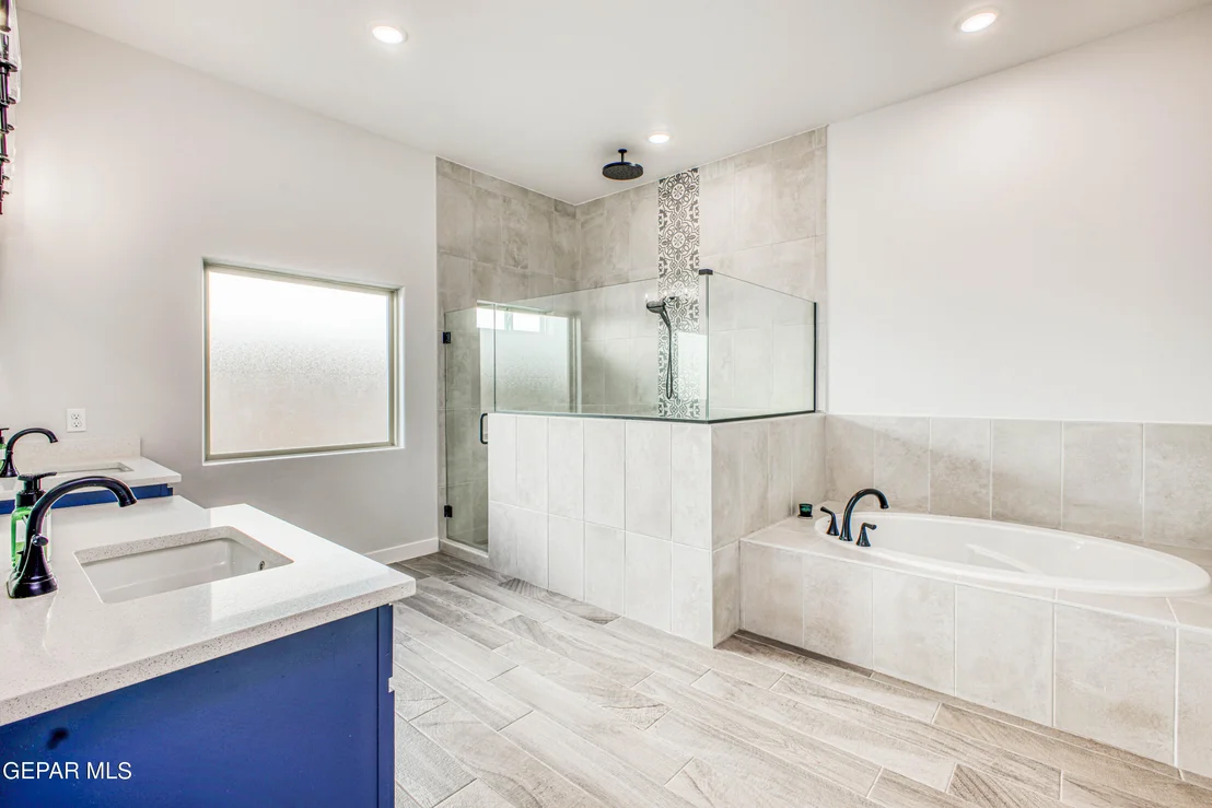 Photo of 309 Blue Valley