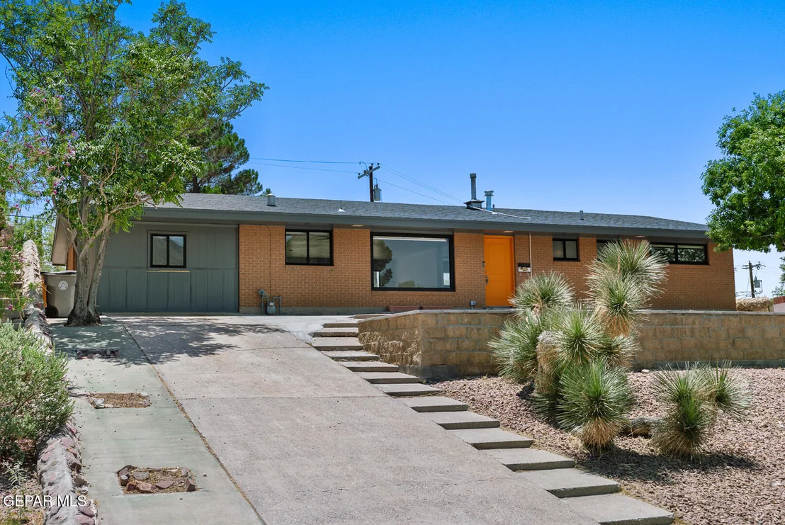 Photo of 814 GALLOWAY Drive