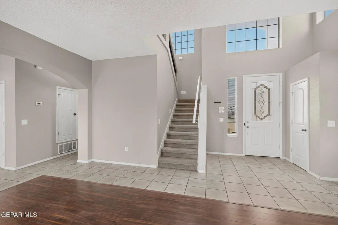 Photo of 6633 Cabana Del Sol Drive