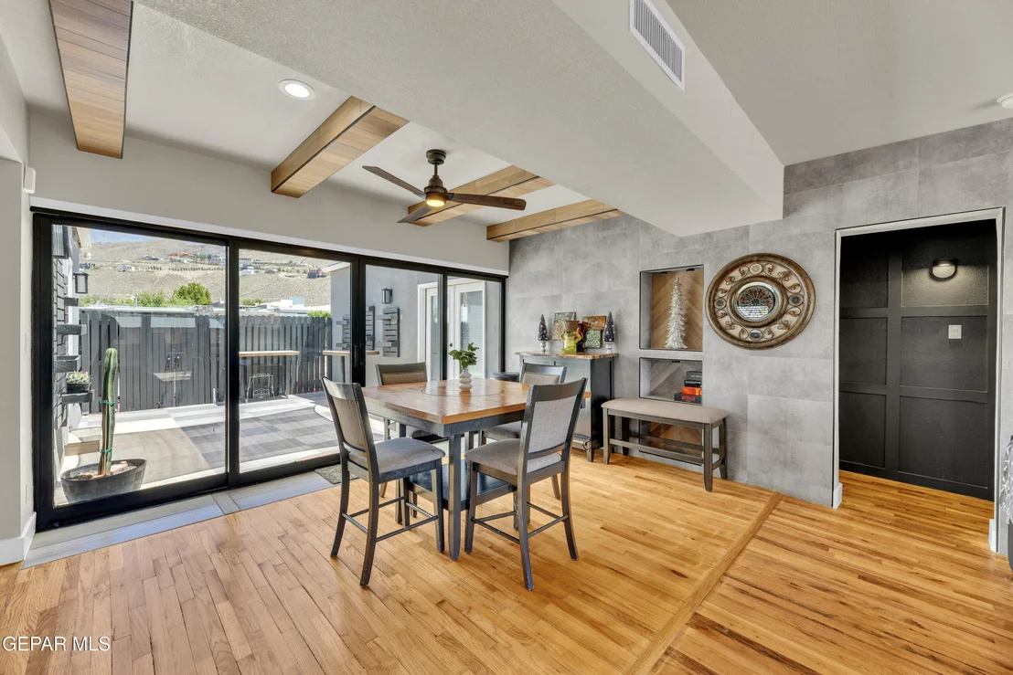 Photo of 809 GALLOWAY Drive