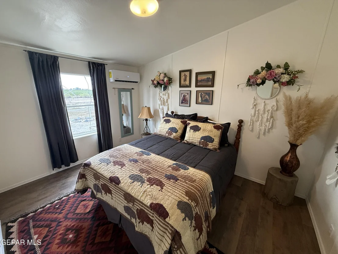Photo of 38348 State Highway 20