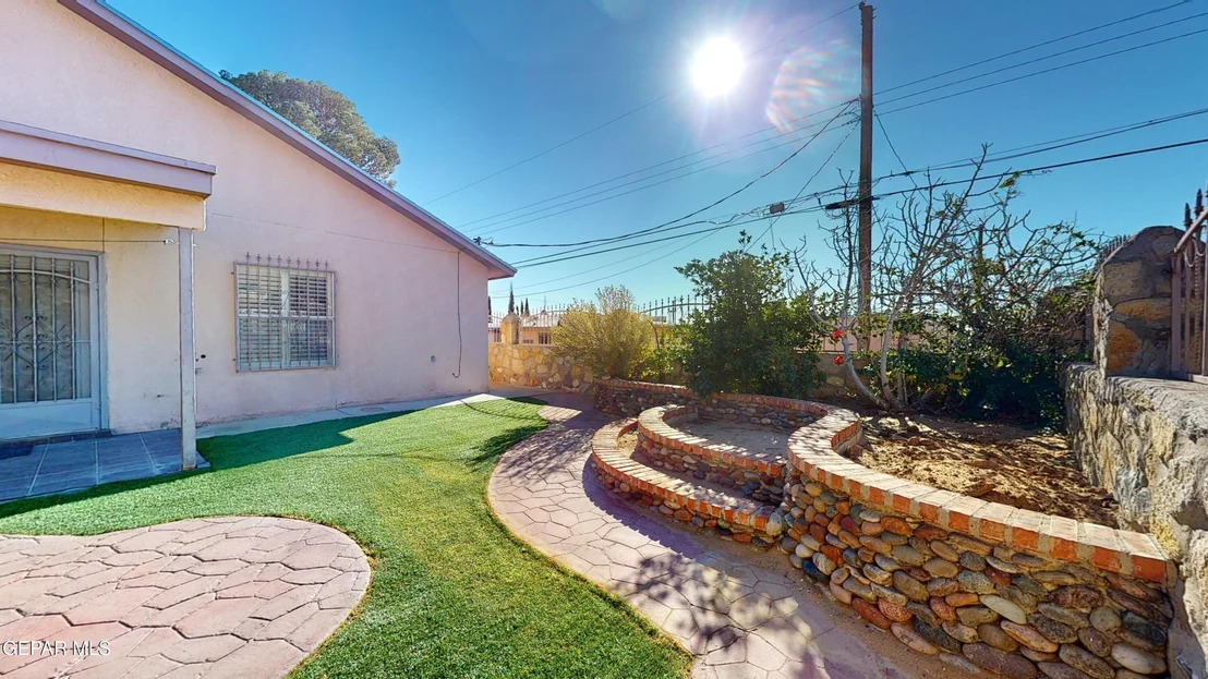 Photo of 2607 Elm Street