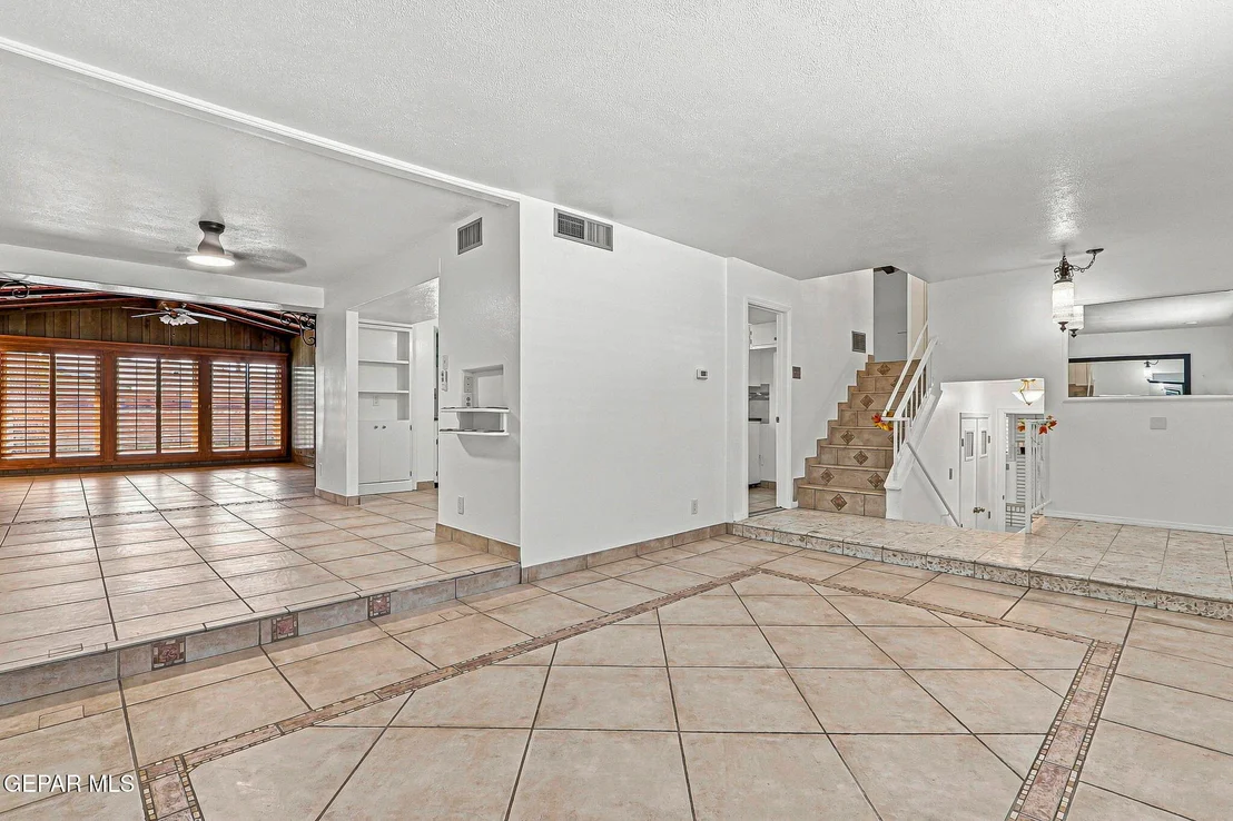 Photo of 8808 SHAVER Drive