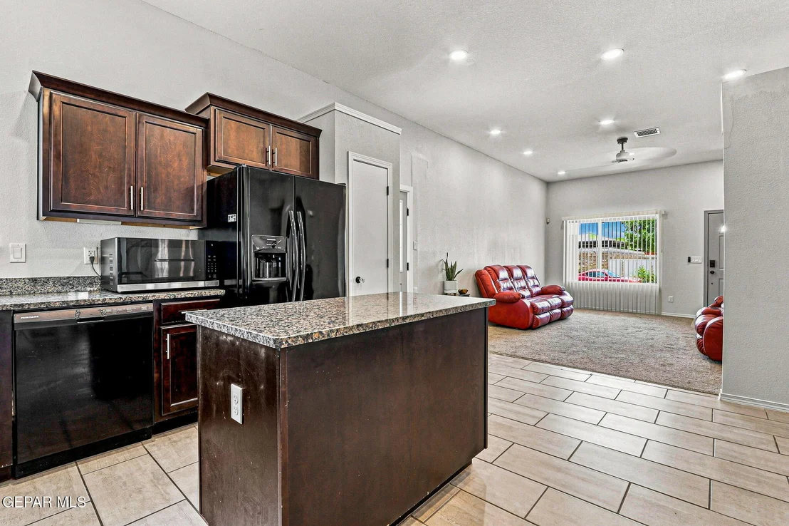 Photo of 312 VILLAS DEL ESTE
