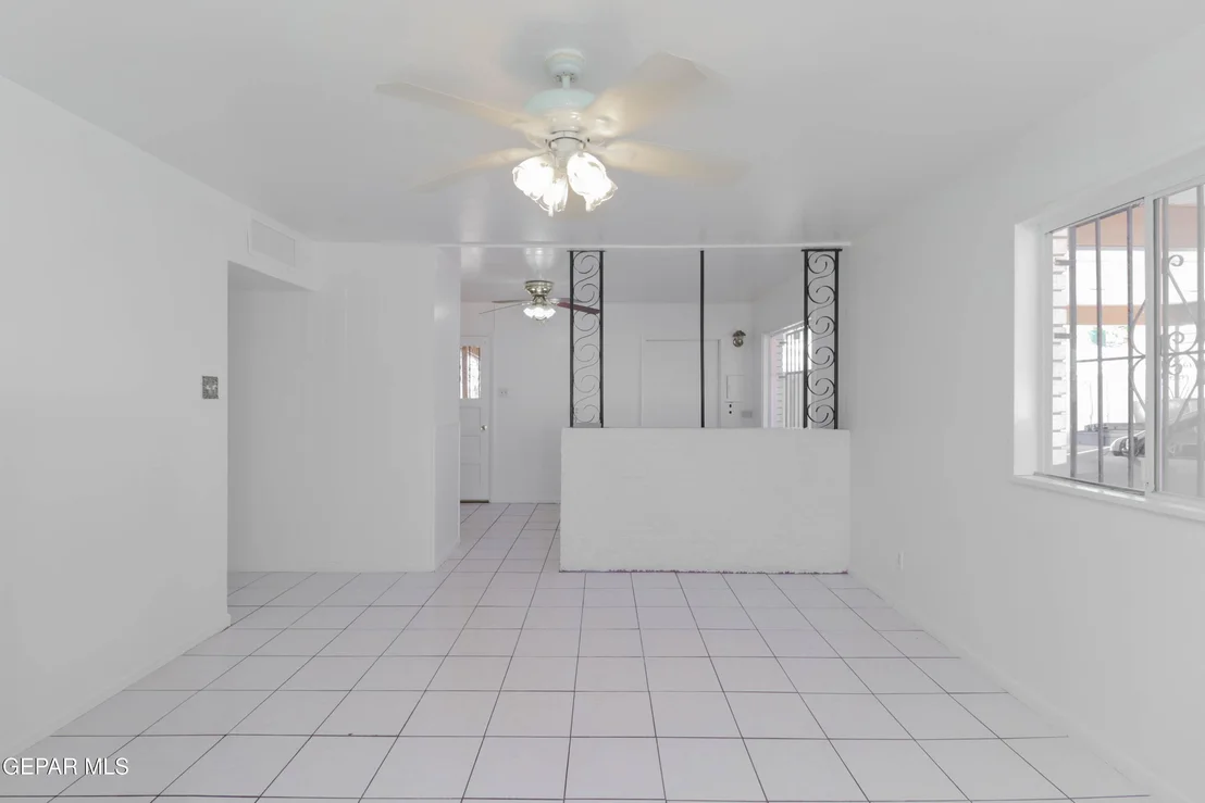 Photo of 945 N CLARK Drive