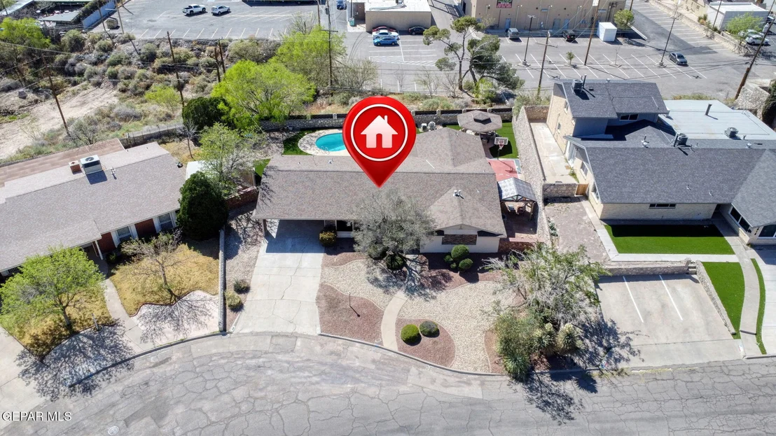 Photo of 4000 BANCROFT Drive