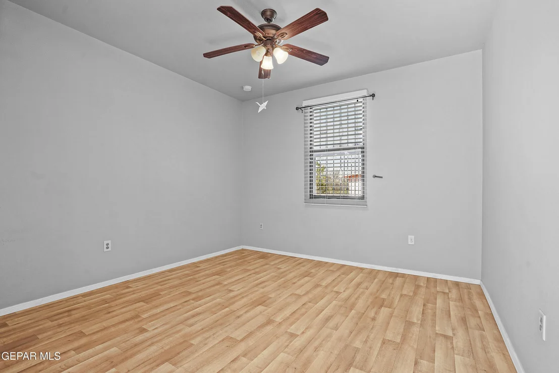 Photo of 300 RUFFIAN Way