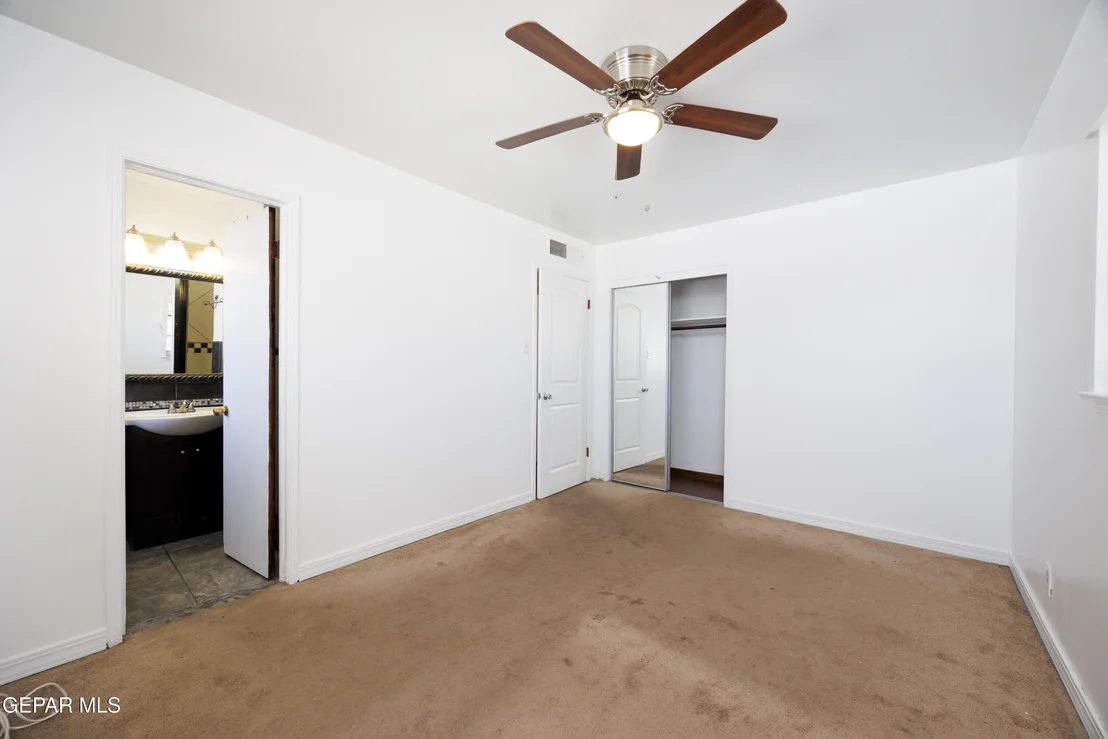 Photo of 8200 SANDLAND Drive
