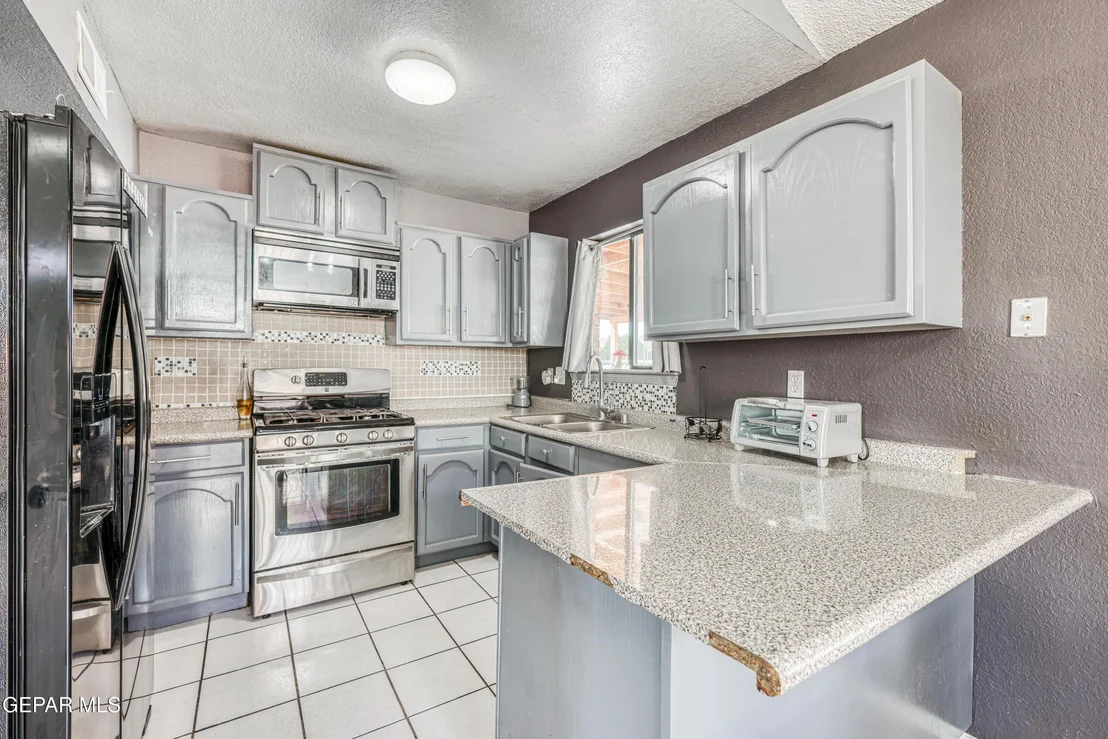 Photo of 11821 SCOTT SIMPSON Drive
