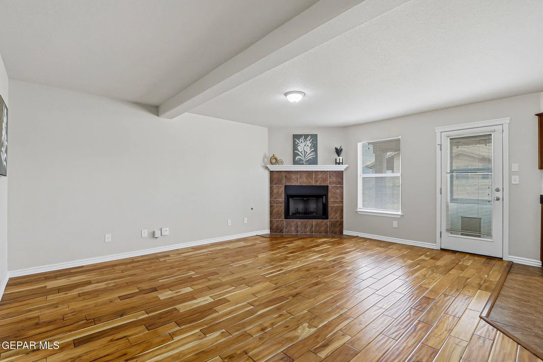 Photo of 7200 COPPER NAIL Lane