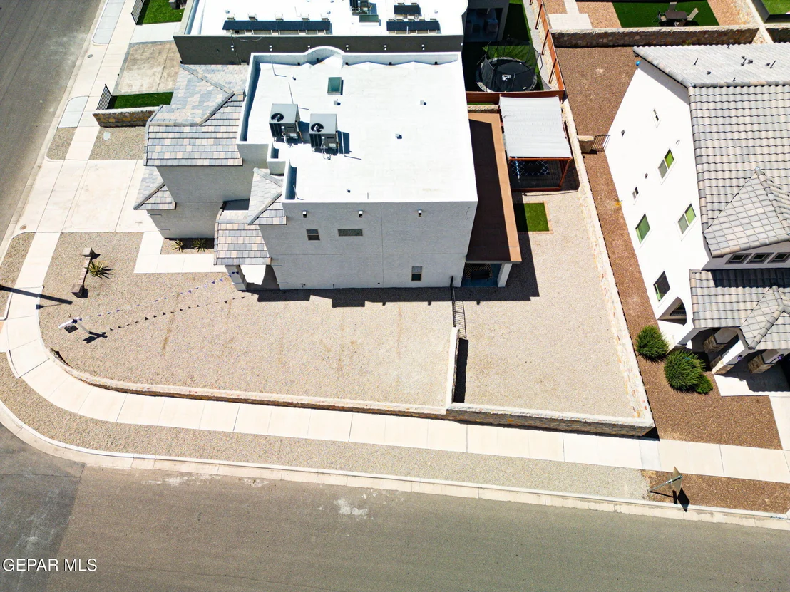 Photo of 804 BLINGWOOD