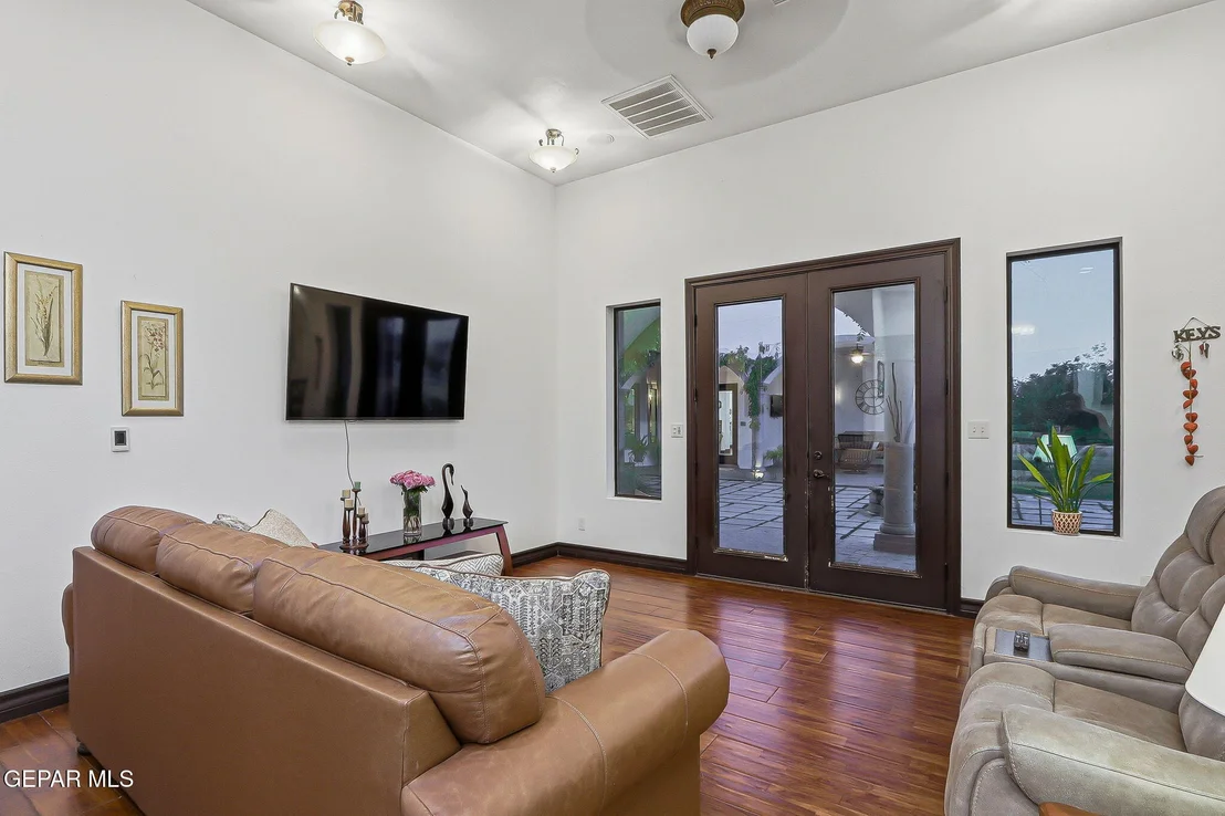 Photo of 6750 Gato Road