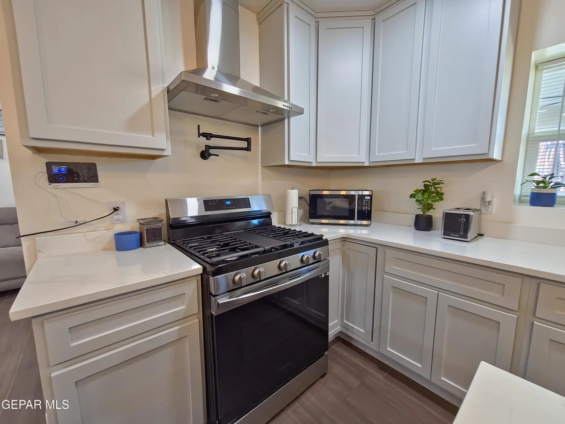 Photo of 7321 CUBA Drive