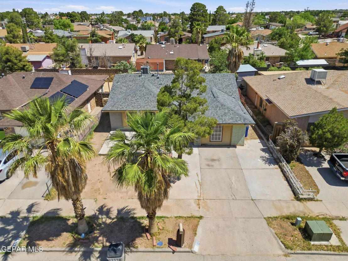 Photo of 11837 LEWIS LEE Court