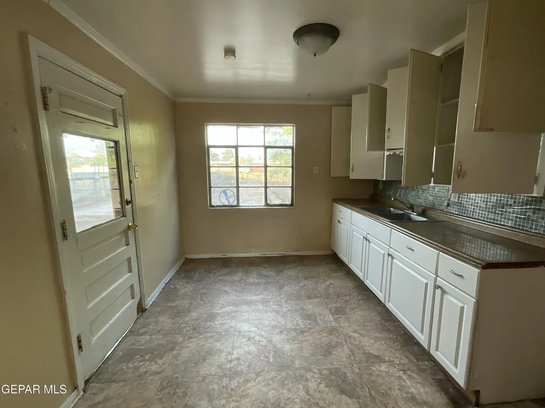 Photo of 320 Edith Drive