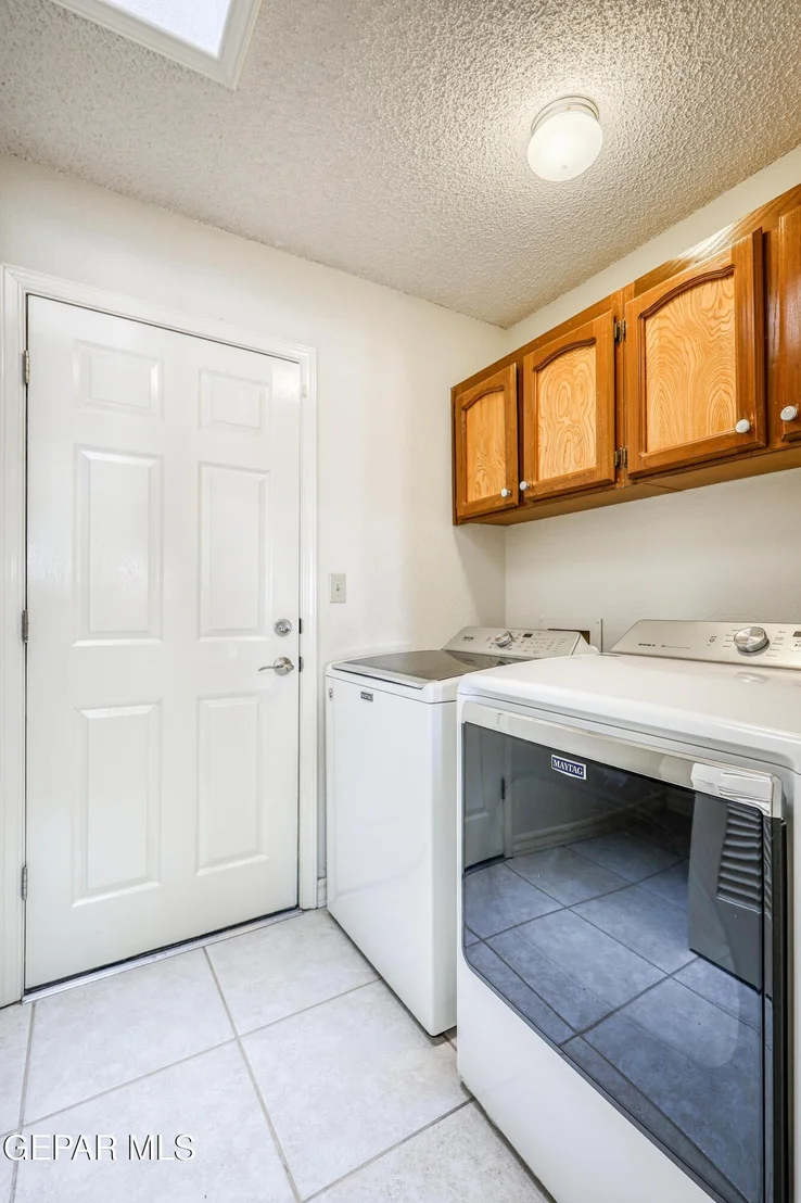 Photo of 7225 Rochester Drive